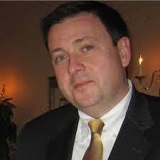 Robert Dittmar's Instagram, Twitter & Facebook