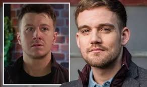 Coronation Street's Rebecca Ryan heaps praise