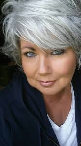 Dass haare durch stress im beruf oder sorgen frisuren. Best Of Frisuren Graue Haare Mittellang Frisuren Graue Haare Graue Haare Frisur Schulterlang Stufig Glatt