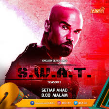 Kisah cabaran yang dihadapi oleh pasukan S.W.A.T yang diketuai Sergeant  Daniel Harrelson Jr dalam membanteras dan menghapuskan jenayah di Los  Angeles. Saksikan drama bersiri Inggeris #SWAT (Season 3) (Ep. 1) lakonan  Shemar