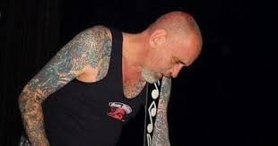 HISTORY OF AUSTRALIAN MUSIC FROM 1960 UNTIL 2000: PETER WELLS