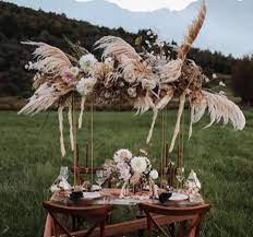 2 5 Feet 1 Piece Natural Pampas Grass Pampas Bundle Home Etsy In 2020 Pampas Grass Grass Centerpiece Rustic Wedding Decor