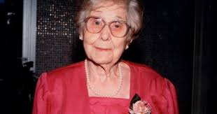 For weeks there was a terrible smell coming from her mother's nursing home  bed. When staff finally revealed the reason, she was horrified