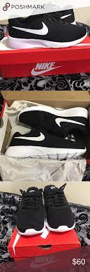 Nike Shoes Size 7w In Youth So Would Be About A Size 9 In Women S Sizes New In Box Nike Shoes Sneakers Nike Shoes Nike Nike Shoe Size