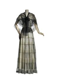 Creation Madeleine Vionnet Maison De Couture 1935 Collection Ete Haute Couture Madeleine Vionnet Couturier Paris