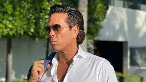 Roberto palazuelos amenaza a sujeto que intentó incendiar su hotel en tulum. Roberto Palazuelos No Ha Cerrado Todos Sus Hoteles En Tulum Ante El Covid 19 Tvnotas Irresistible