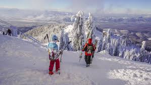 00:02 brasov town 13:22 poiana brasov 20:54 walking from poiana brasov to brasov town (old path). De Azi Se Poate Schia Èi Pe Partiile Din Zona InferioarÄ A Masivului PostÄvarul Europa Fm