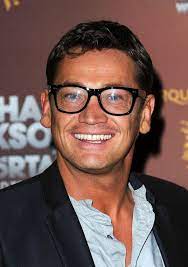 Jun 20, 2021 · sid owen's reported return to eastenders has apparently been axed over a row about pay. Eastenders Star Sid Owen Has Facial Surgery After Shattering Jaw In Golf Accident Mirror Online