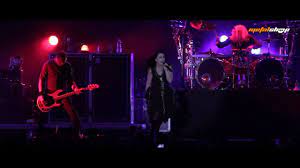 Třetí den festivalu rock for people byl plný českých talentovaných kapel a interpretů. Evanescence What You Want Live Rock For People 2017 Youtube