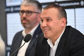 Francois Vitali: "Hvala predsjedniku koji je podržao moju ideju o dovođenju  novog trenera. Nije nikad lako investirati za trenera. Kada sam početkom  travnja pričao s trenerom Gattusom o njegovoj odluci, u razgovoru