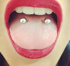 Scoop Piercings Are So Cool To Me Piercings Tongue Piercing Tounge Piercing