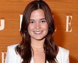 Sarah Catherine Hook: 11 facts about First Kill's Juliette you should know 