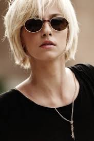 15 Trendy Short Blonde Hair Ideas Styleoholic Hairstyles For Thin Hair Pixie Haircut Styles Short Thin Hair