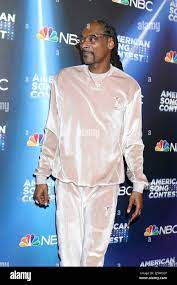 April 25, 2022, Universal City, CA, USA: LOS ANGELES - APR 25: Snoop Dogg  at the Americaâ€™s Song Contest Semi-finals Red Carpet at Universal Studios  on April 25, 2022 in Universal City,