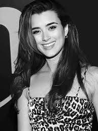 Mary Gittens's Instagram, Twitter & Facebook