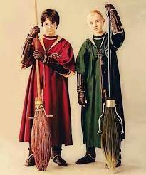 Slytherin Vs Gryffindor Draco Vs Harry Quidditch Harry Draco Harry Potter Quidditch Harry Potter Film