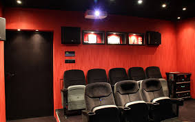 There's an art to decorating a room that looks great and works well for you. Home Theater Setup Guide Planning For A Home Theater Room Build