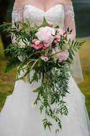 At petal & kettle, we provide wedding floral and decor services to the areas of. Floral Design By Lili Floral Design By Lili Bouquet