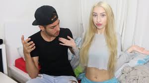 His birthday, what he did before fame, his family life, fun trivia facts, popularity rankings, and more. Die Dummste Challenge Ever Mit Freundin Wakez Youtube