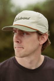 Chris Lane's "For Her" Reaches 7 Million Spotify Streams