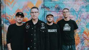 Ladera heights is a community and unincorporated area in los angeles county, california.the population was 6,498 at the 2010 census. Hawthorne Heights Prasentieren Ihr Cover Zu Machinehead Von Bush