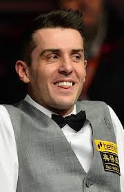 I met former world champion snooker Mark Selby last year. Would anyone be  able to sharpen this up a bit for me please? I'd be very grateful. Thank  you.