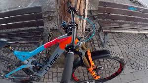 The stereo is available in 120, 140, 150 and 170 version, each of which stands for the suspension travel of the chassis. First Ride Cube Stereo 150 C 68 Tm Imb Free Mountain Bike Magazine Online
