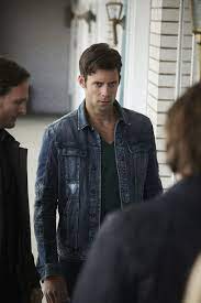 Back To The Pack Interview With Bitten S Steve Lund Scifiandtvtalk