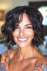 31 Choppy Bob Hairstyles That Are On Trend In 2025