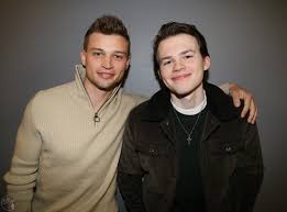 RÃ©sultat de recherche d'images pour "giant little ones"