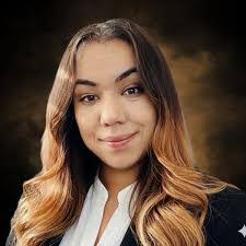 Amanda Barela's Instagram, Twitter & Facebook