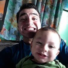 23 AÑOS, 10 CAMISETAS (Cápsulas)