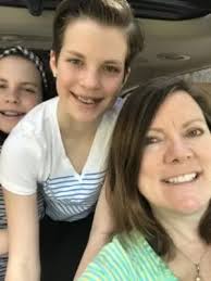 Live 95.9 Mother & Child Look-a-Like Contest