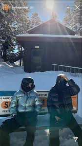 Ig Kyliejenner In 2021 Kylie Jenner Modeling Ski Trip Skiing