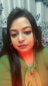 Mam to a Preshaan student in exam:- why are u so confused?? Did u forgot ur  pen?? Student