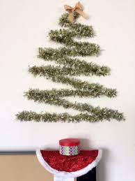 These christmas office decoration ideas are sure to give your office a complete makeover. Diy Christmas Office Decor Office Christmas Decorations Diy Christmas Garland Xmas Office Decoration
