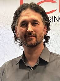 Ian Hofmann's Instagram, Twitter & Facebook