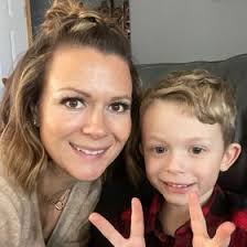 Vanessa Erickson (9vanessa)