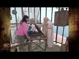 Fort boyard existe depuis trente ans. Fort Boyard 2005 Francis Lalanne Face Au Pere Fouras Youtube