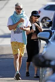 Both are pretty busy with their respective projects, yet rumors ora has kept herself busy even though she's in a foreign country. Rita Ora And Taika Waititi Pack On The Pda As They Step Out For Breakfast In