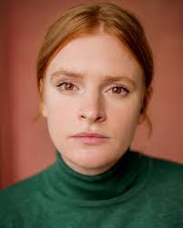 Rosie Steel's Instagram, Twitter & Facebook