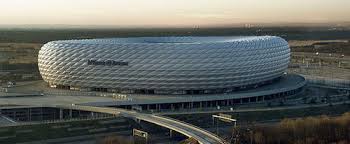 The allianz arena is a famous landmark in munich and the home of the football club fc bayern munich. Munchen Em 2021 Allianz Arena Als Spielort Der Euro 2020