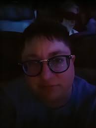 How to learn to play the bass guitar?