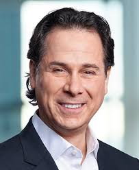 Kroger CFO Mike Schlotman to Retire; Gary Millerchip to Take Over in April