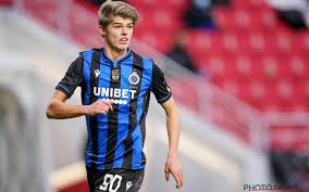 Charles de ketelaere prefers to play with left foot. Milan Wil 30 Miljoen Betalen Voor Beste Speler Uit Jupiler Pro League Voetbal24 Voetbalnieuws