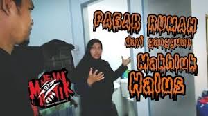 Pagar rumah yang baik tidak perlu terlalu tinggi, yang penting dapat dengan mudah untuk anda operasikan. Pagar Rumah Dari Gangguan Makhluk Halus Jejak Alam Mistik Youtube
