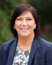 Cindy Grabowski's Instagram, Twitter & Facebook