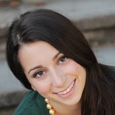 Miranda Starr's Instagram, Twitter & Facebook