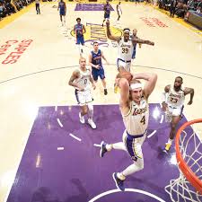 Top 5 lebron james posterize dunks gifs. Alex Caruso S Latest Dunk Was An Astounding Group Effort By The Lakers Sbnation Com