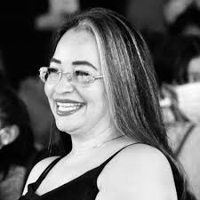 Doris Alicia Madrid (@dmadridlez)